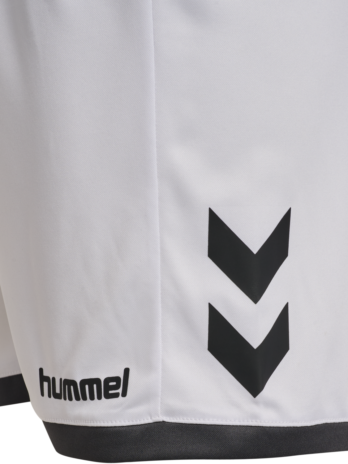 hmlBLAZE CLUB 26 POLY SET, WHITE/ASPHALT, packshot