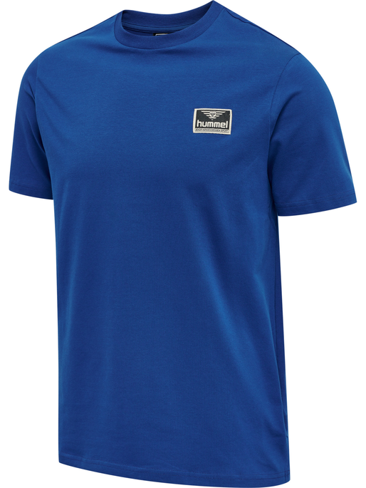 hmlFERIE T-SHIRT, TRUE BLUE, model