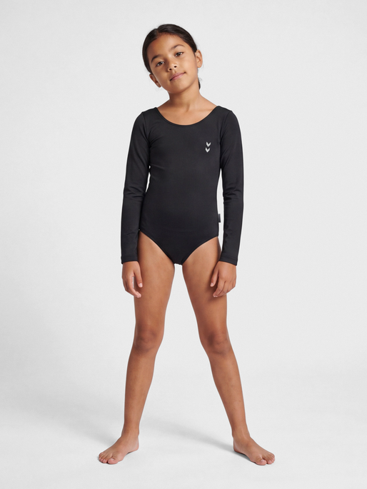 hmlPRIMA BEE GYMSUIT, BLACK, model