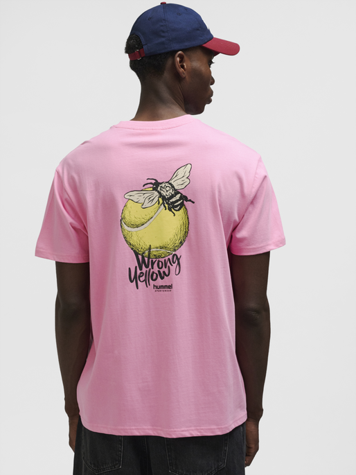 hummel LOOSE T-SHIRT S/S WRONG YELLOW | hummelsport.de