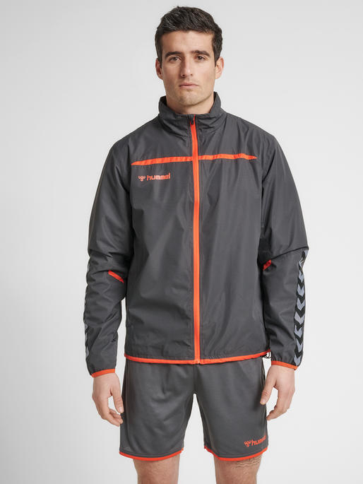 hmlAUTHENTIC TRAINING JACKET, ASPHALT, model