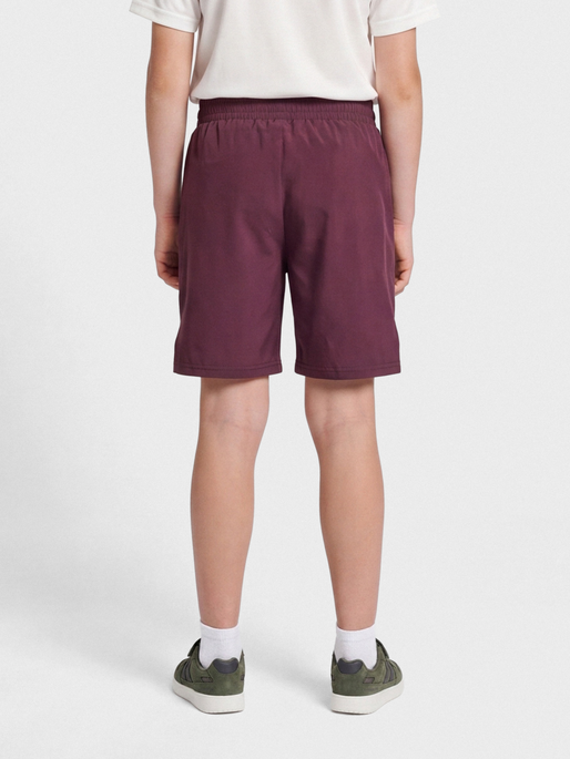 hmlMOVE GRID WOVEN SHORTS KIDS, GRAPE WINE, model