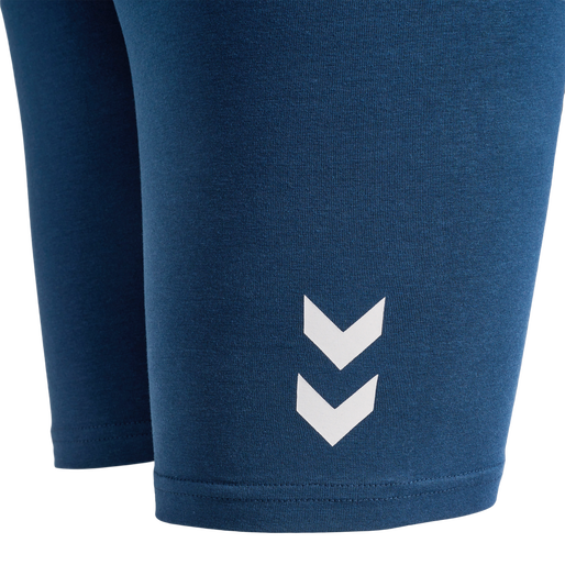 hmlTE MAJA 2-PACK MW C TIGHT SHORTS, BLACK/INSIGINA BLUE hmlTE MAJA 2-PACK MW C TIGHT SHORTS, BLACK/INSIGINA BLUE, packshot