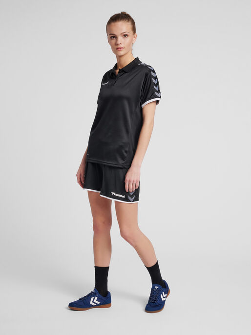 hmlAUTHENTIC WOMAN FUNCTIONAL POLO, BLACK, model