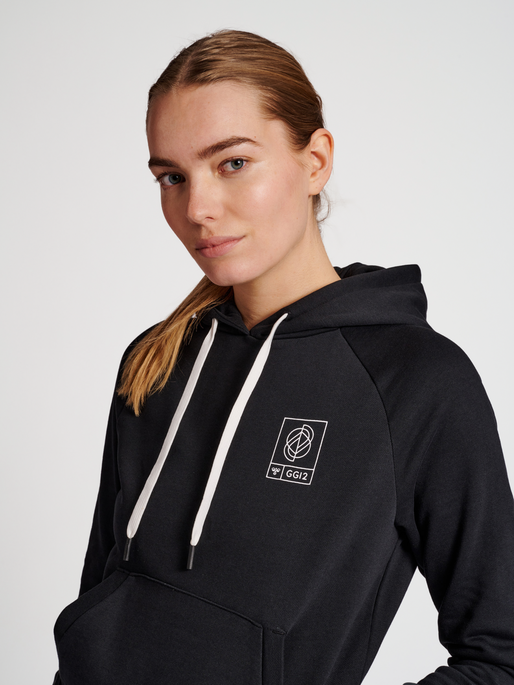 hmlGG12 SWEAT HOODIE WOMAN, BLACK, model