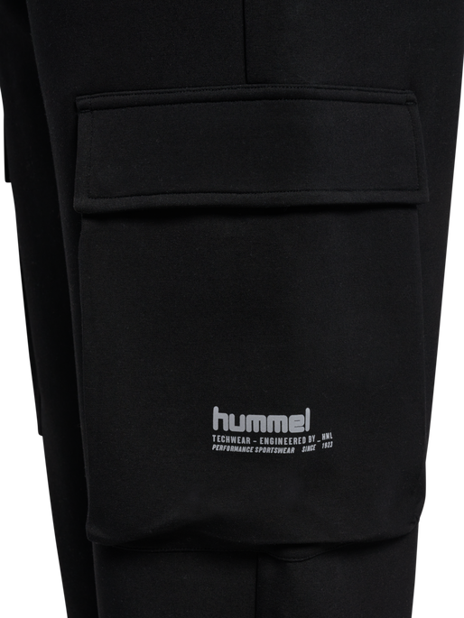 hmlTECH FLEECE LOOSE CARGO PANTS, BLACK hmlTECH FLEECE LOOSE CARGO PANTS, BLACK, packshot