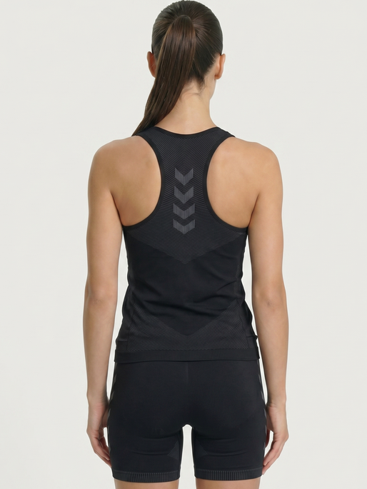 HUMMEL FIRST SEAMLESS TANK TOP WOMAN, BLACK, model