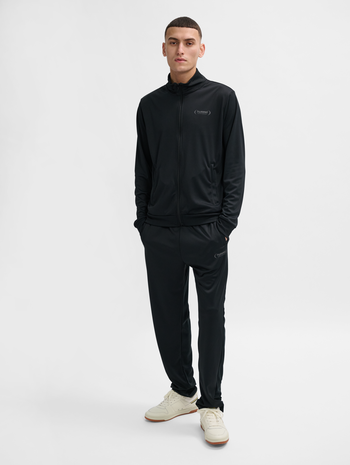 Hummel clothing deals online shop