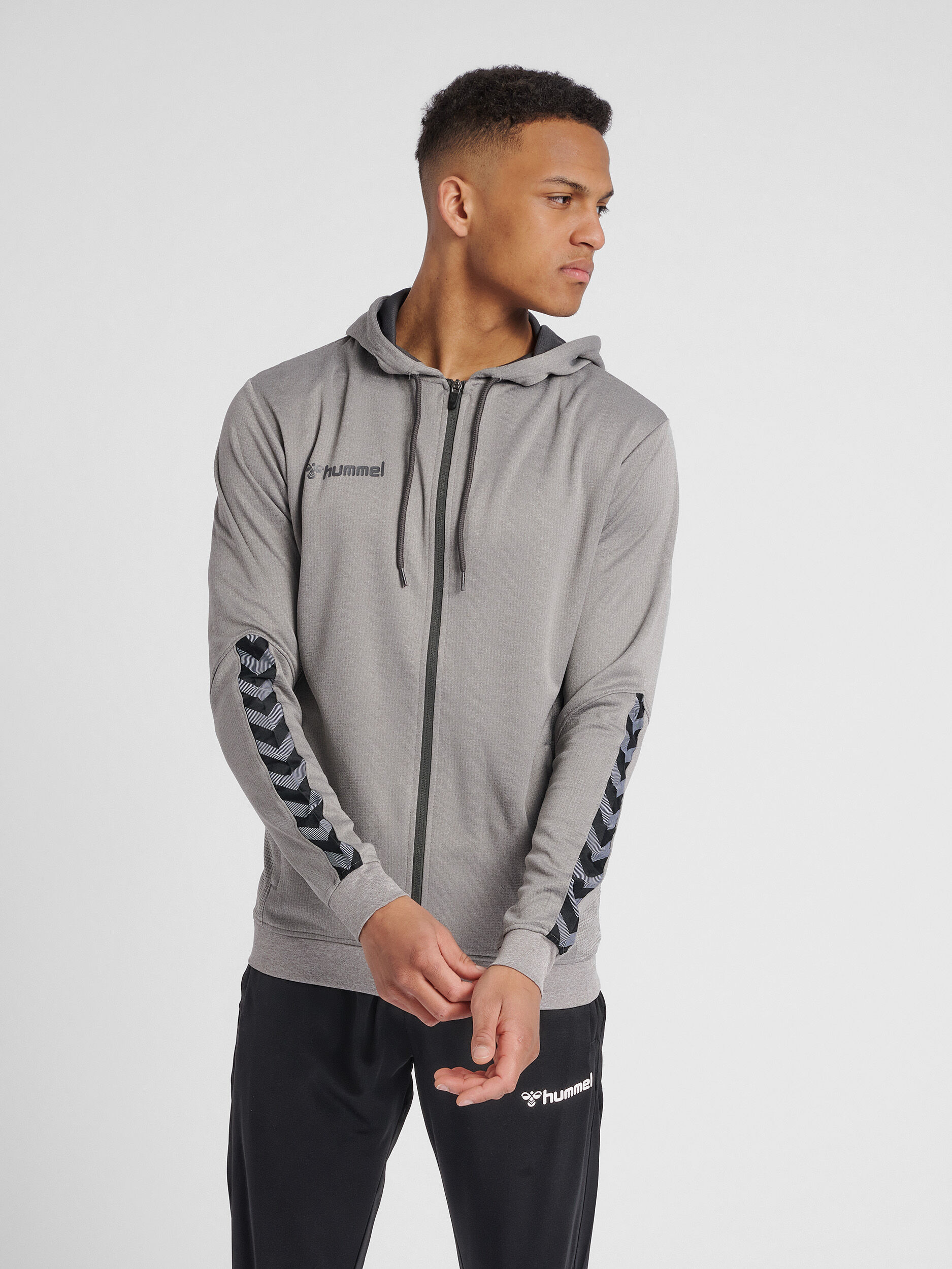 hmlAUTHENTIC POLY ZIP HOODIE