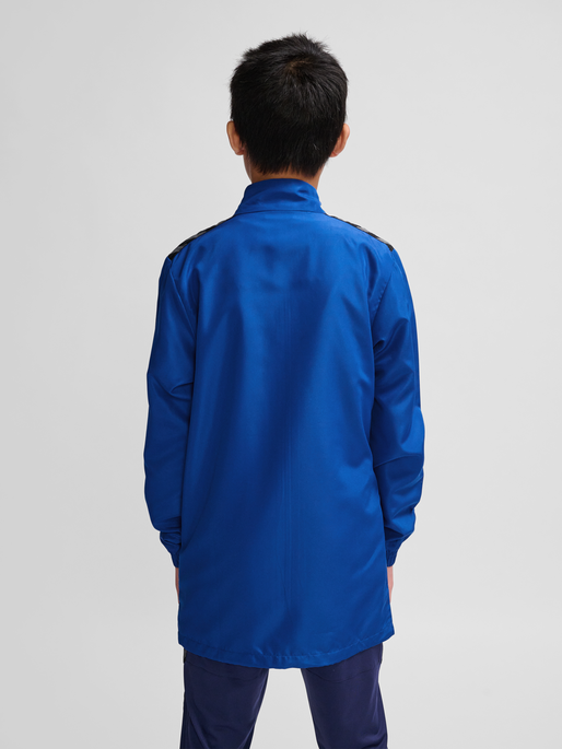 hmlAUTHENTIC PL ZIP HOODIE KIDS, TRUE BLUE, model