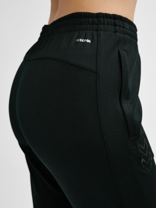 hmlACTIVE PL TRAINING PANTS WOMAN, BLACK, model