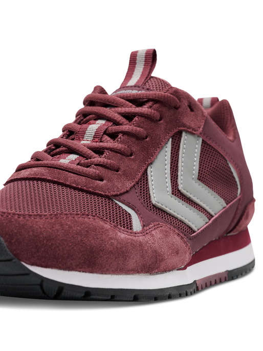 FALLON, WINDSOR WINE, packshot