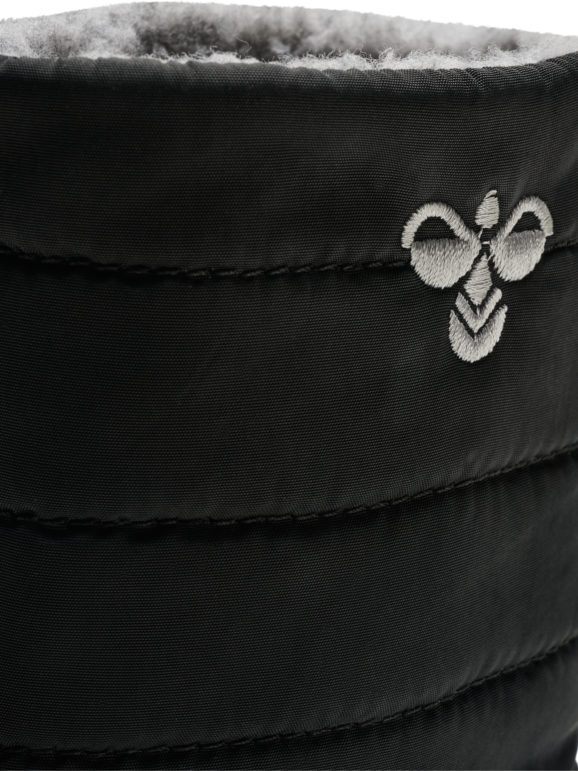 PUFFER BOOT JR , 2001, packshot