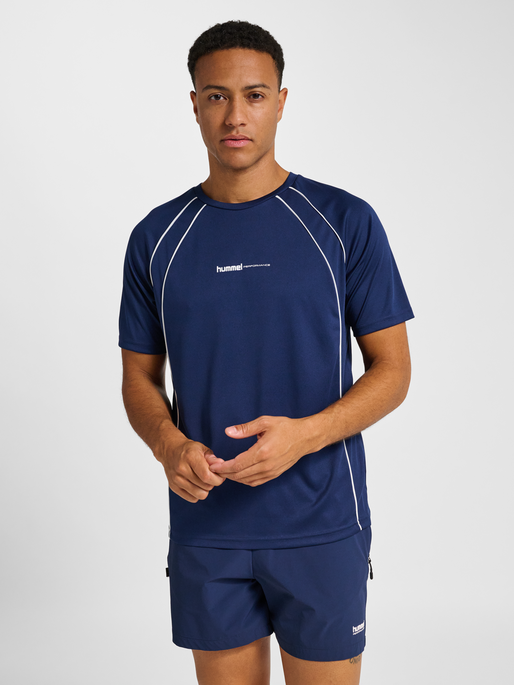 hmlPULSE TRAINING PRINT T-SHIRT SS, DRESS BLUES, model