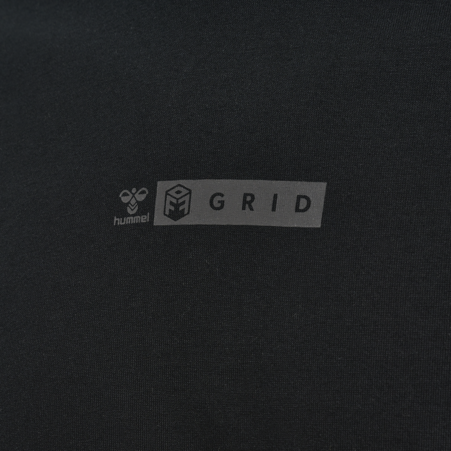 hmlOFFGRID TEE S/S, JET BLACK/FORGED IRON, packshot