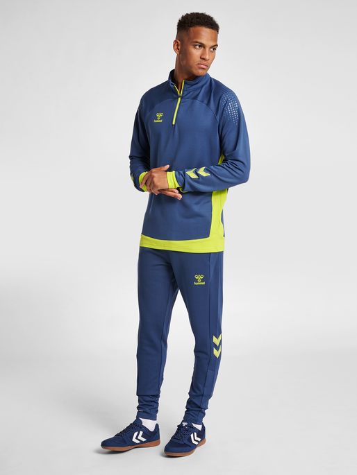 hmlLEAD HALF ZIP, DARK DENIM, model