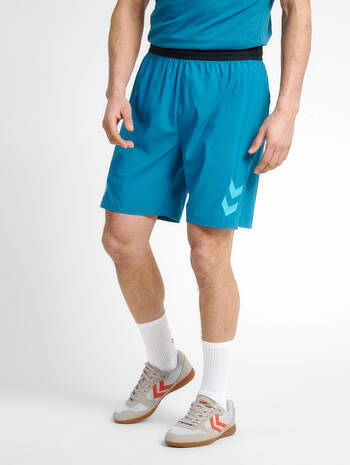 hmlAUTHENTIC PRO WOVEN SHORTS, CELESTIAL, model