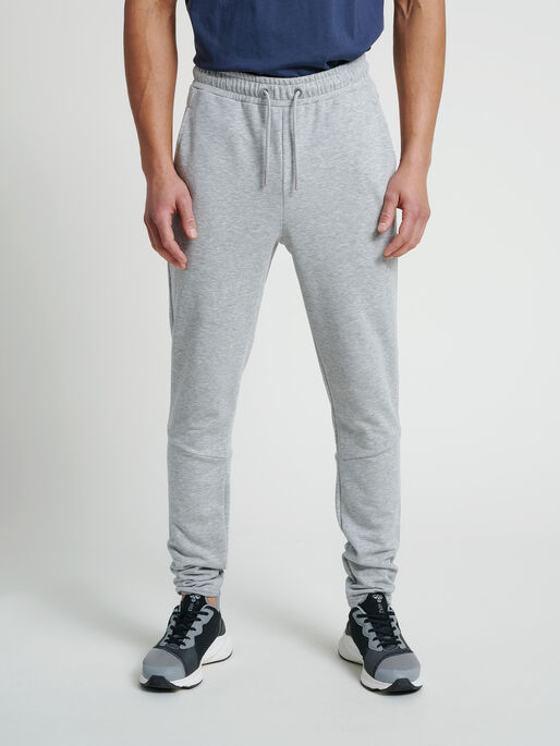 hmlISAM TAPERED PANTS, GREY MELANGE, model