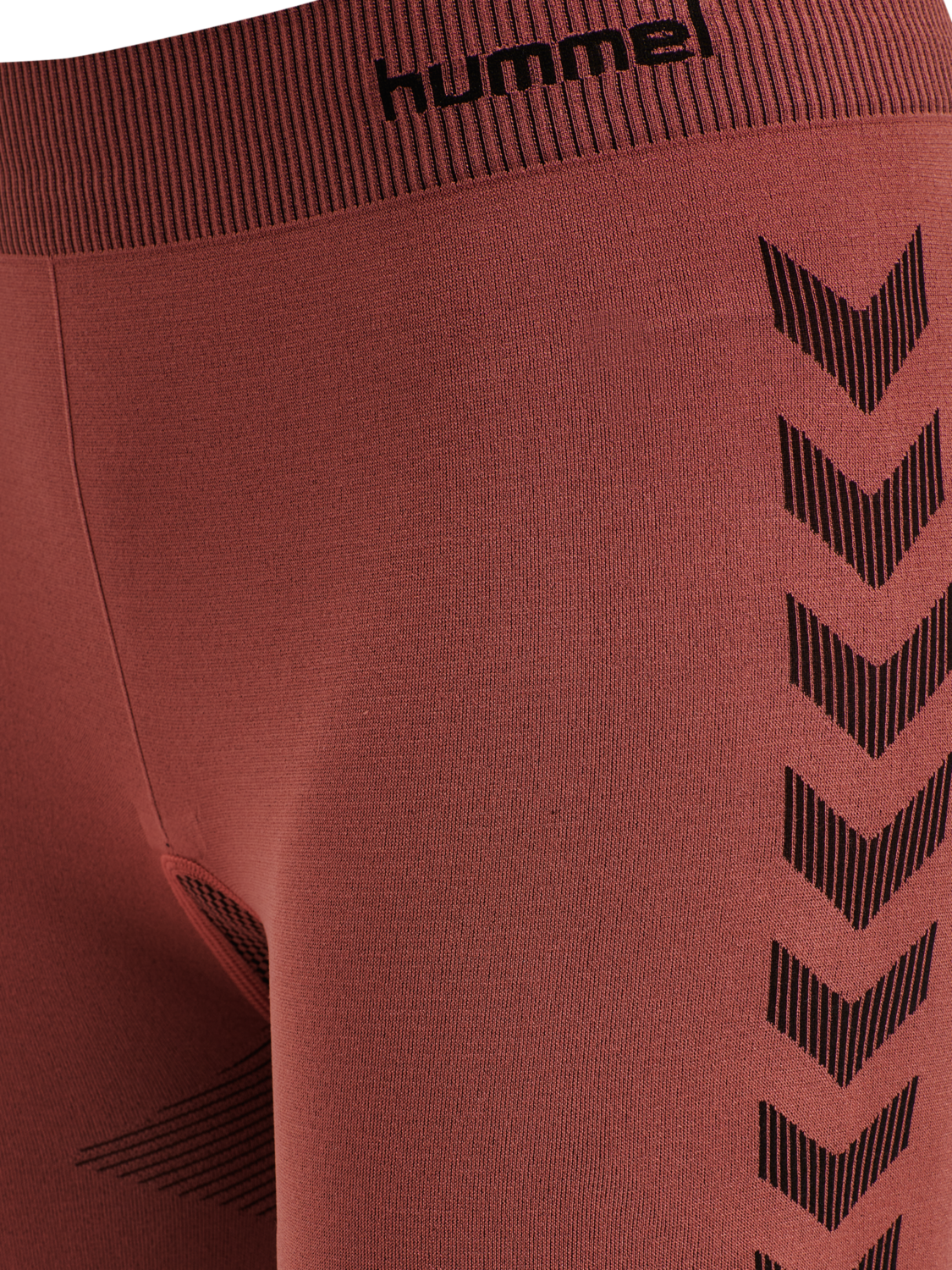 HUMMEL FIRST SEAMLESS TR SHT TIGH W, MARSALA, packshot