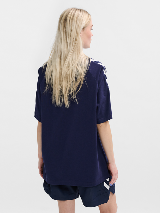 hummel ARCHIVE LOOSE T-SHIRT S/S - PEACOAT | hummelsport.de