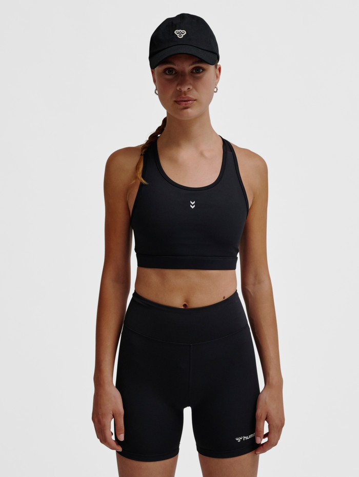 hmlULTIMATE SPORTS BRA, BLACK, model