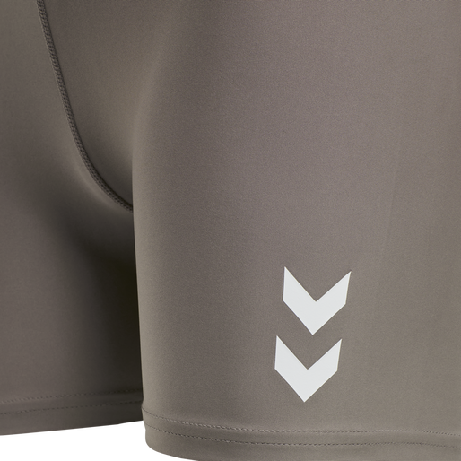 hmlTE TOLA HW TIGHT SHORTS, DRIFTWOOD, packshot