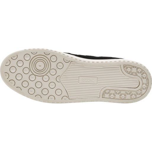 ST. POWER PLAY SUEDE, BLACK/WHITE, packshot