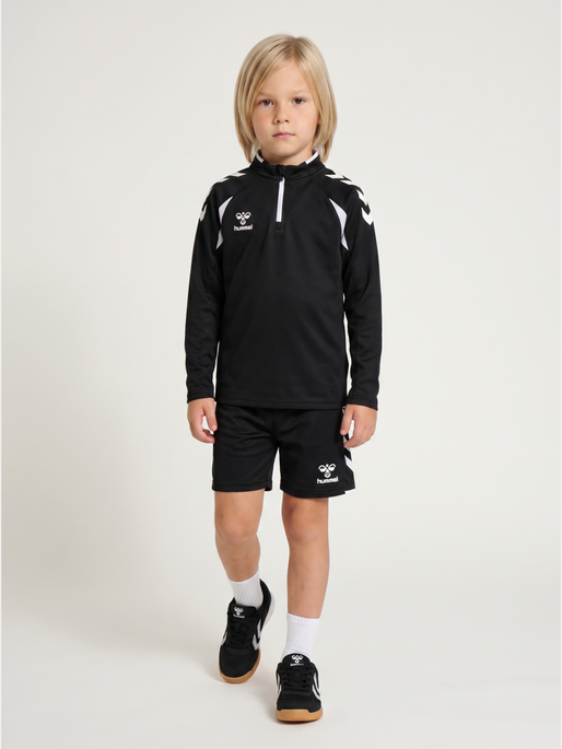 hmlCORE 2.0 SHORTS KIDS, BLACK/WHITE, model