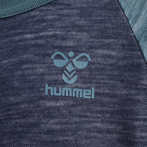 hmlWINGO T-SHIRT L/S, BLACK IRIS hmlWINGO T-SHIRT L/S, BLACK IRIS, packshot