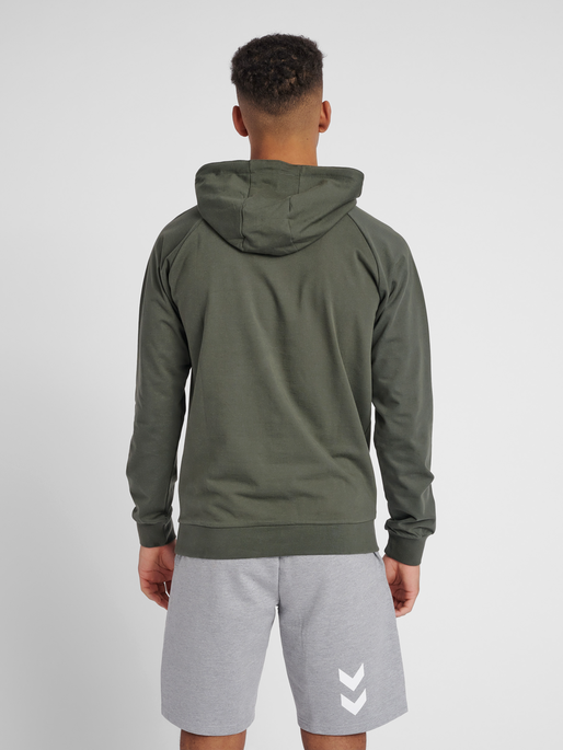 HUMMEL GO COTTON LOGO HOODIE, !URBAN CHIC, model
