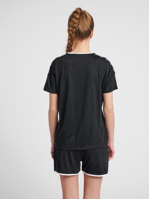 hmlAUTHENTIC POLY JERSEY WOMAN S/S, BLACK/WHITE, model