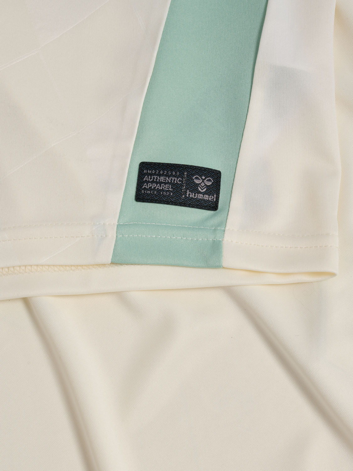 WER 24/25 AWAY JERSEY S/S, MARSHMELLOW/SILT GREEN, packshot