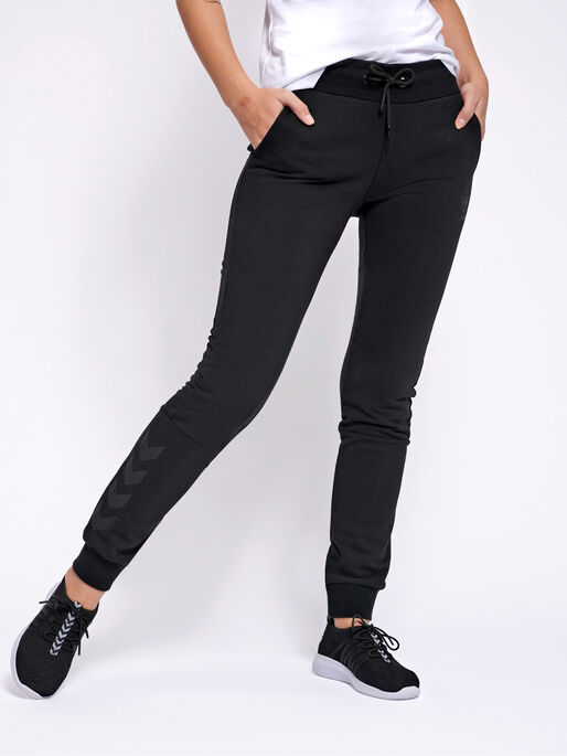 hmlNONI REGULAR PANTS, BLACK, model