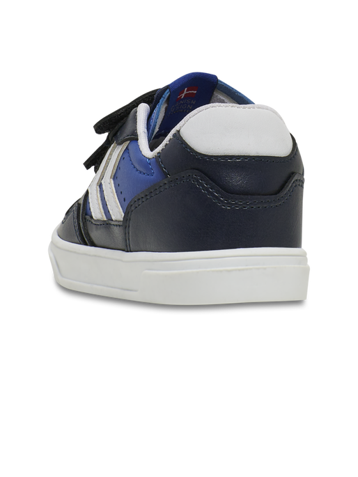 CAMDEN JR, BLACK IRIS, packshot