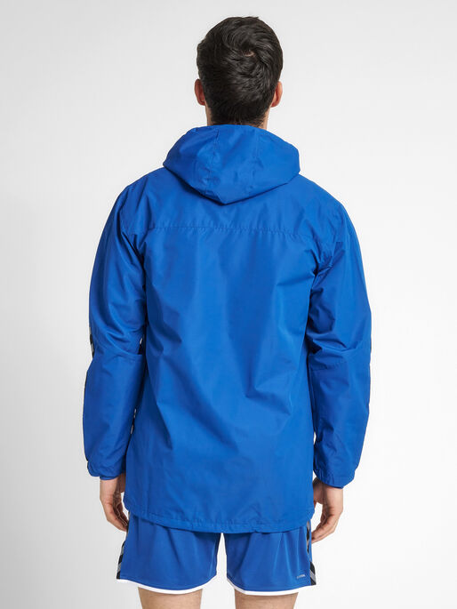 hmlAUTHENTIC ALL-WEATHER JACKET, TRUE BLUE, model