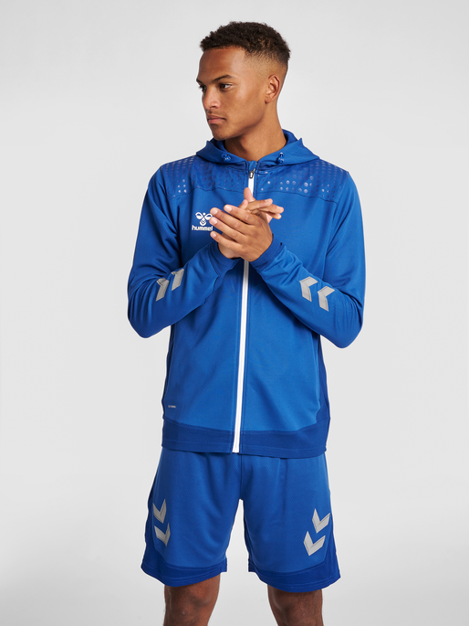 hmlLEAD ZIP POLY HOODIE, TRUE BLUE, model