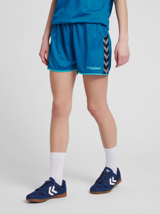 hmlAUTHENTIC POLY SHORTS WOMAN, CELESTIAL, model