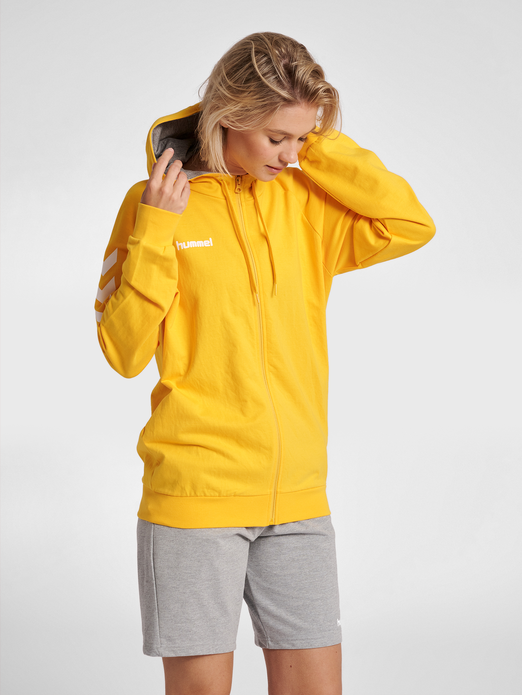 HMLGO COTTON ZIP HOODIE WOMAN, SPORTS YELLOW, model