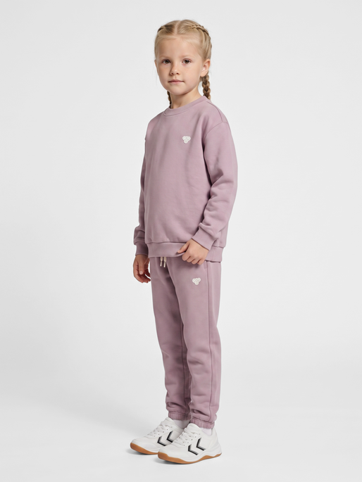hmlJR LOOSE SWEATPANTS BEE, SEA FOG, model