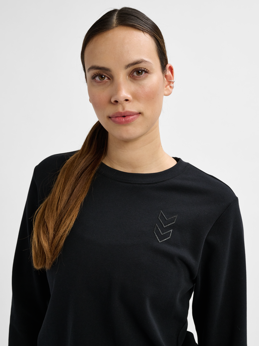 hmlACTIVE SWEATSHIRT WOMAN, BLACK, model