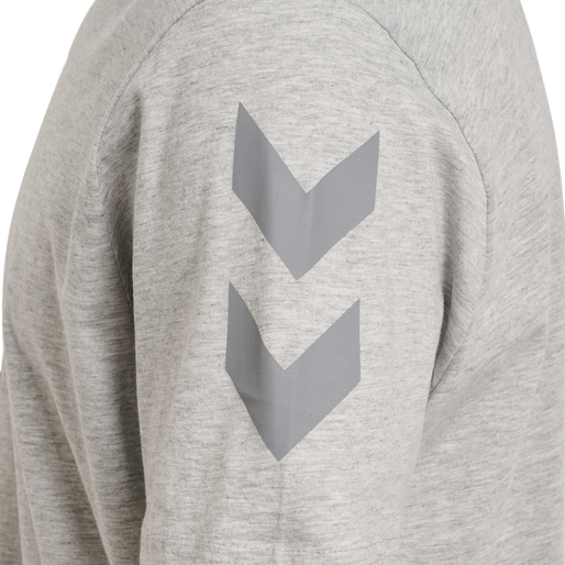 hmlLEGACY CHEVRON T-SHIRT, GREY MELANGE hmlLEGACY CHEVRON T-SHIRT, GREY MELANGE, packshot