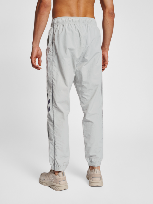 hmlLGC CELAB REGULAR PANTS, HARBOR MIST, model