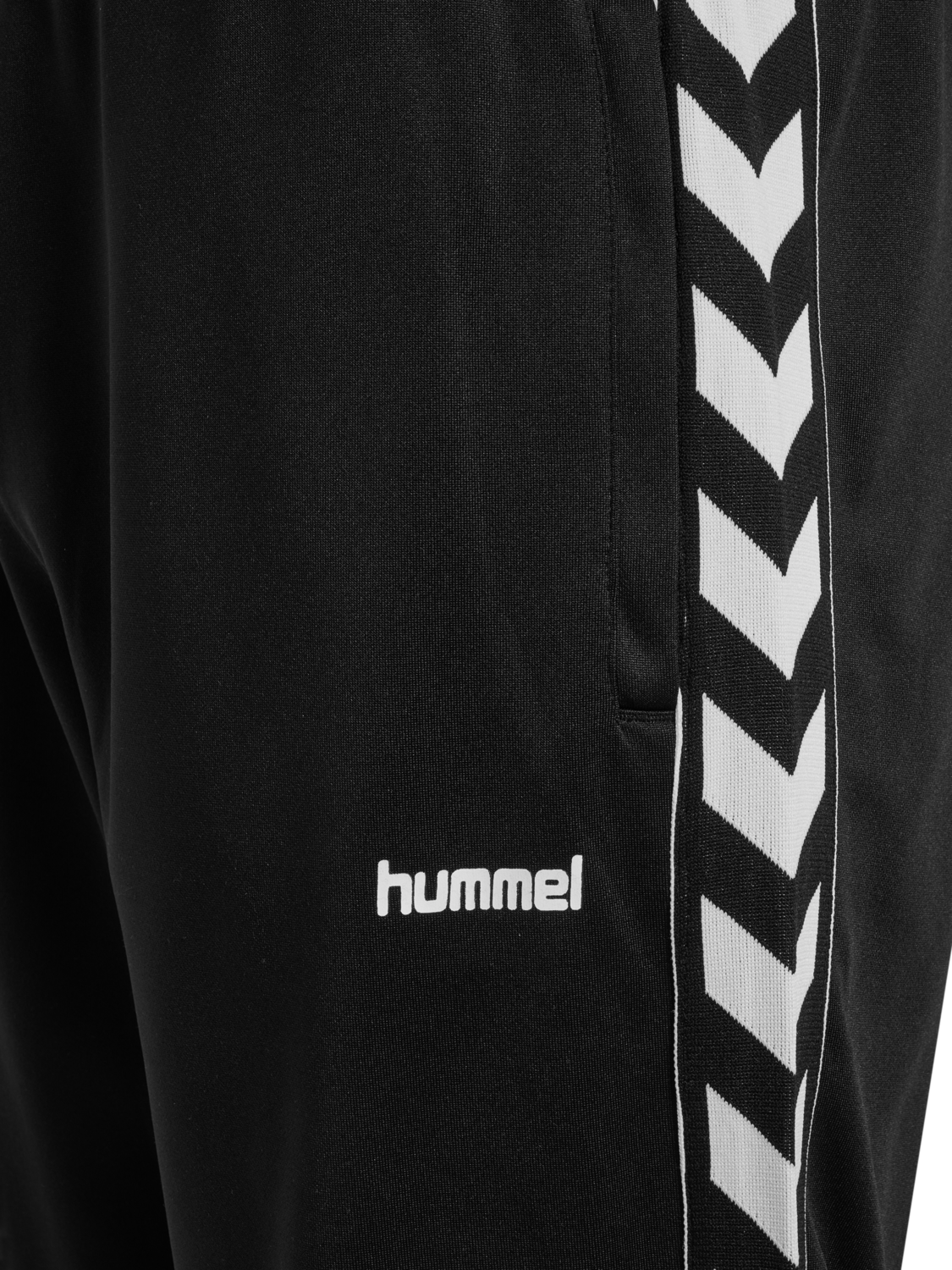 hmlCLUB CHEVRON TRACK PANTS, BLACK, packshot