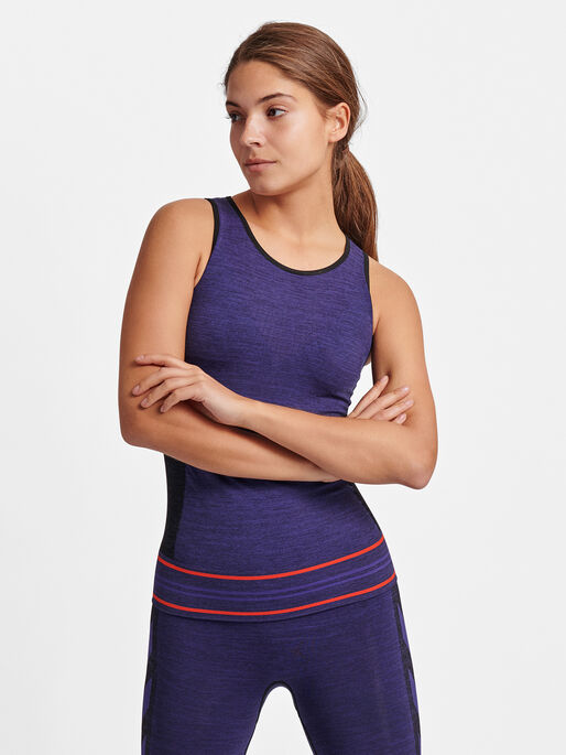 hmlGEMMA SEAMLESS TOP, ASTRAL AURA, model