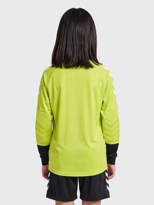 ESSENTIAL GK JERSEY, EVENING PRIMROSE, model