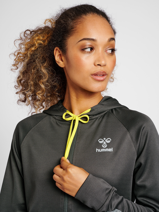 hmlGG12 ACTION ZIP HOODIE WOMAN, 2162, model