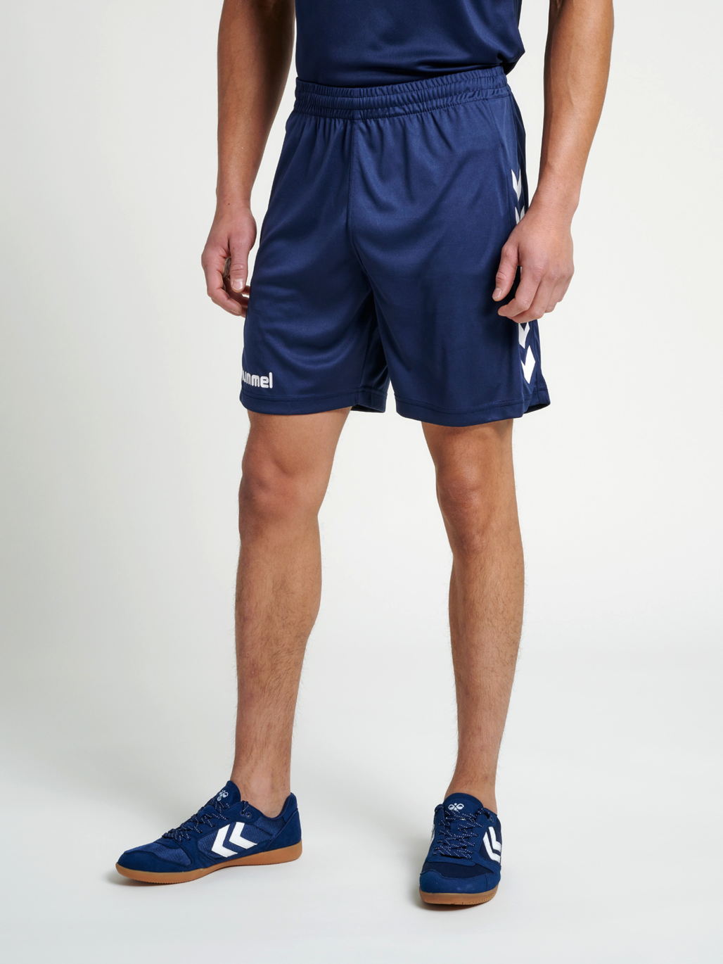 CORE POLY SHORTS, MARINE PR, model