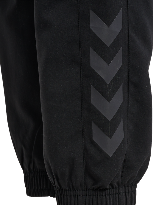 hmlTRAVEL WOVEN PANTS WOMAN, BLACK, packshot