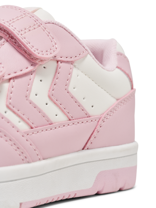 CAMDEN JR, WINSOME ORCHID, packshot