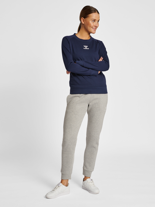 hmlICONS WOMAN SWEATSHIRT, PEACOAT, model
